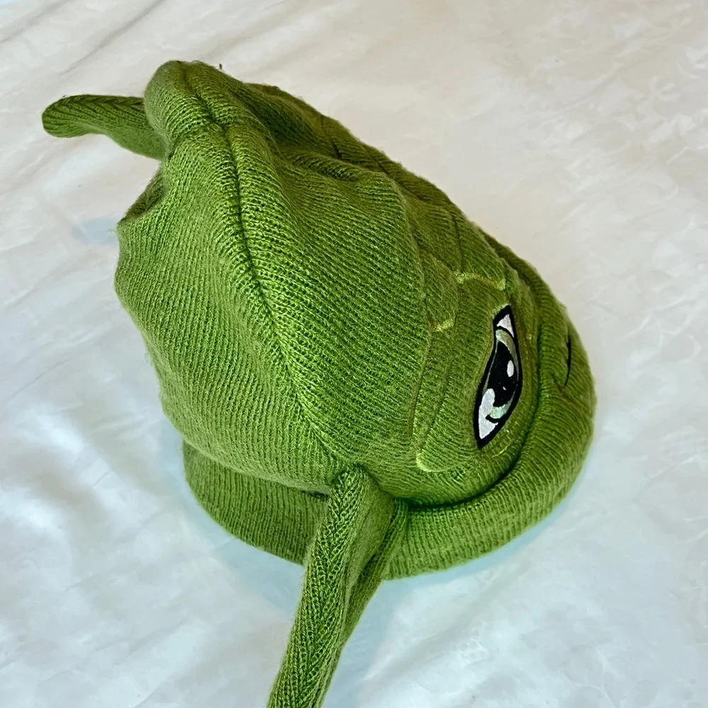 Star Wars Yoda‎ Beanie Hat Knit Green Embroidered Eyes Ears One Size Fits All